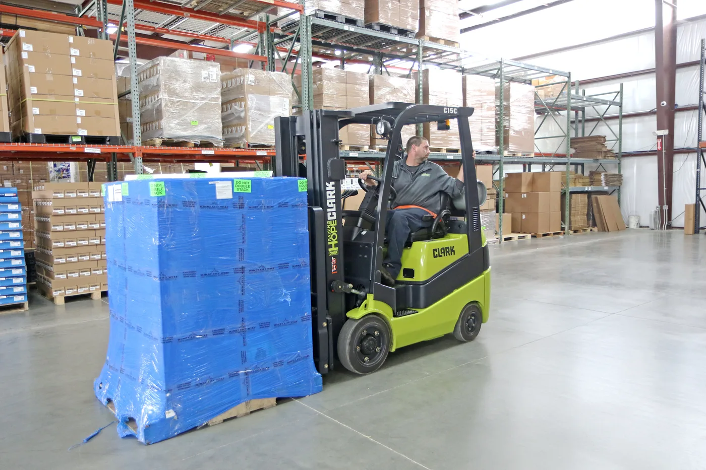 Rental forklift delivered to a Northern Virginia warehouse